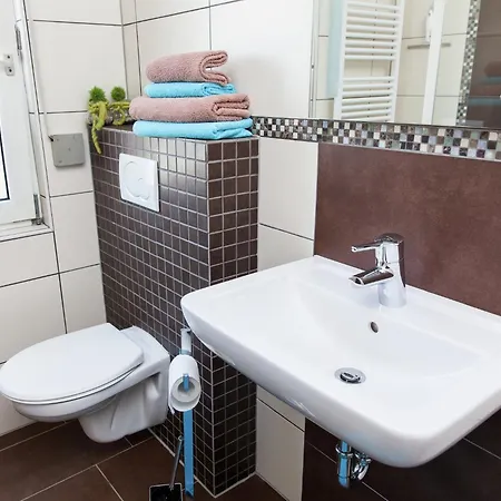 Escape In Haserich Nyaraló